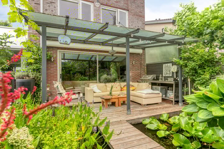 Photo 34 of Waterland 33