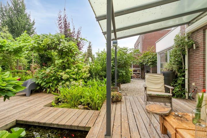 Photo 36 of Waterland 33