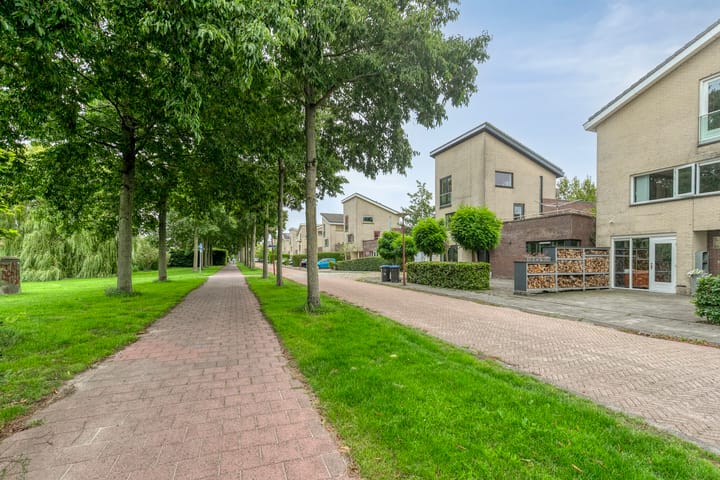 Photo 44 of Waterland 33