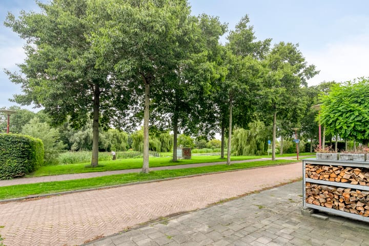 Photo 45 of Waterland 33