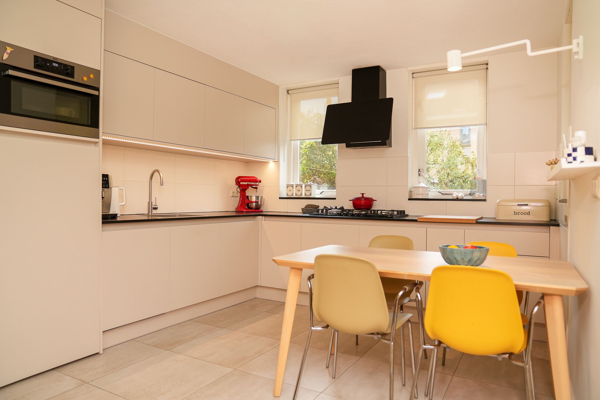 Foto 12 van Houtstraat 19