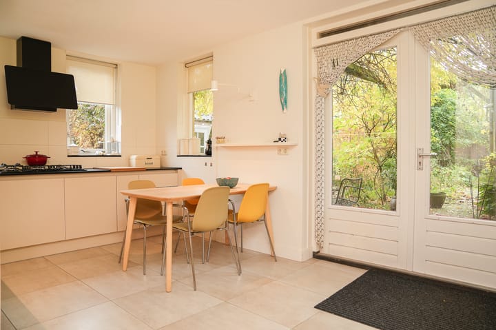 Foto 14 van Houtstraat 19