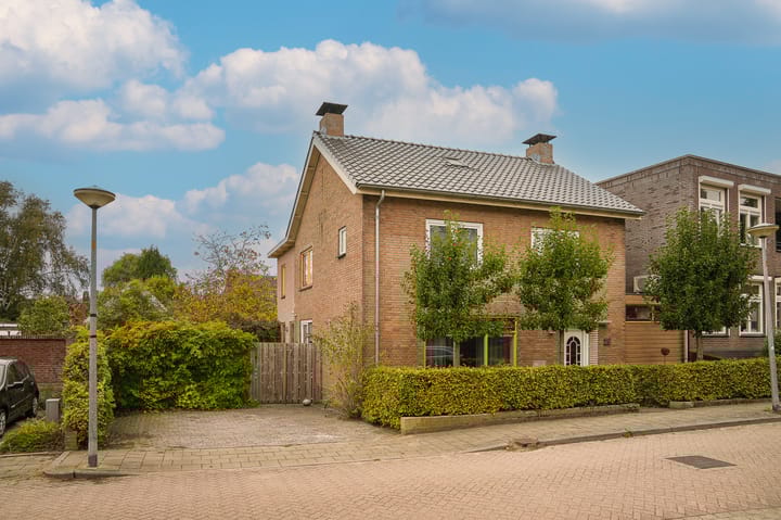 Foto 56 van Houtstraat 19