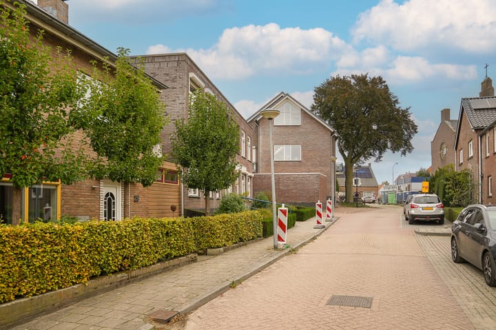 Foto 60 van Houtstraat 19