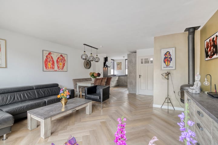 Foto 12 van Uranus 11