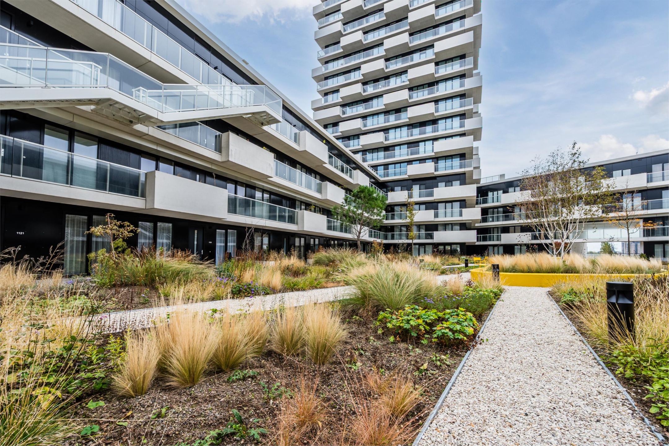 Foto 12 van Rosestraat 1123