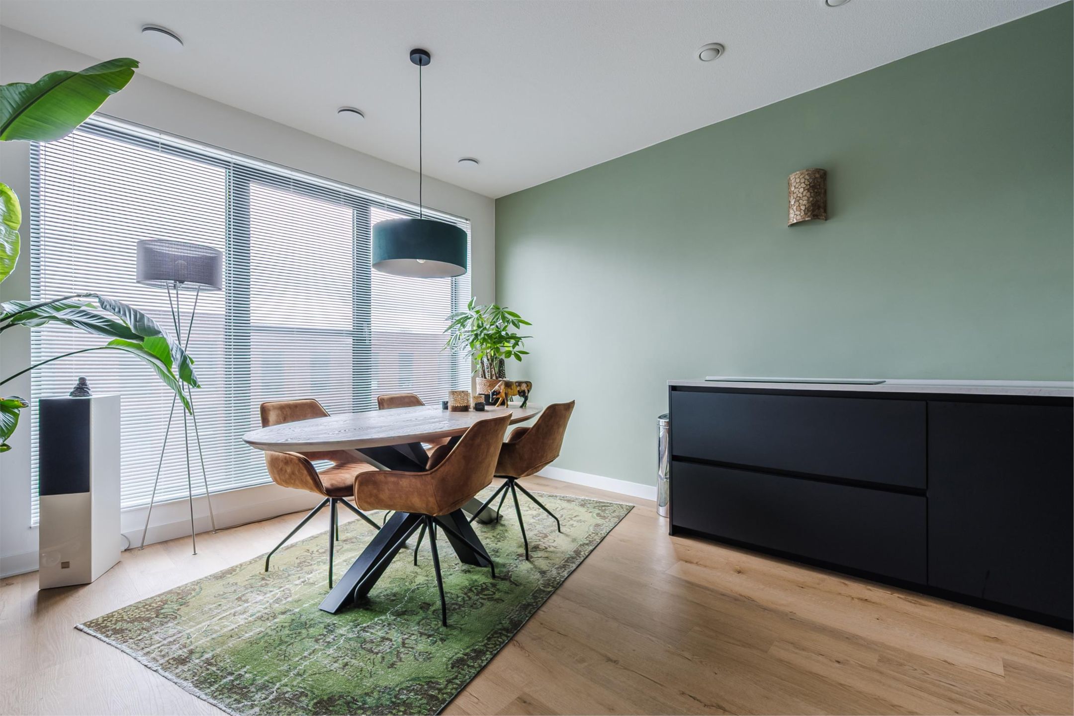 Foto 21 van Rosestraat 1123