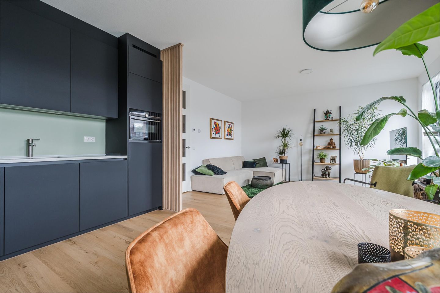 Foto 25 van Rosestraat 1123