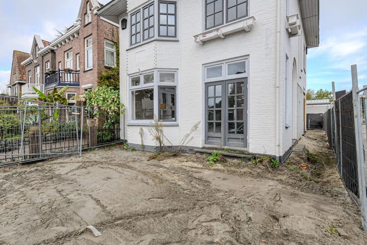 Foto 8 van Haagweg 320