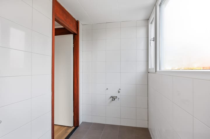 Foto 33 van Kenwerderlaan 30