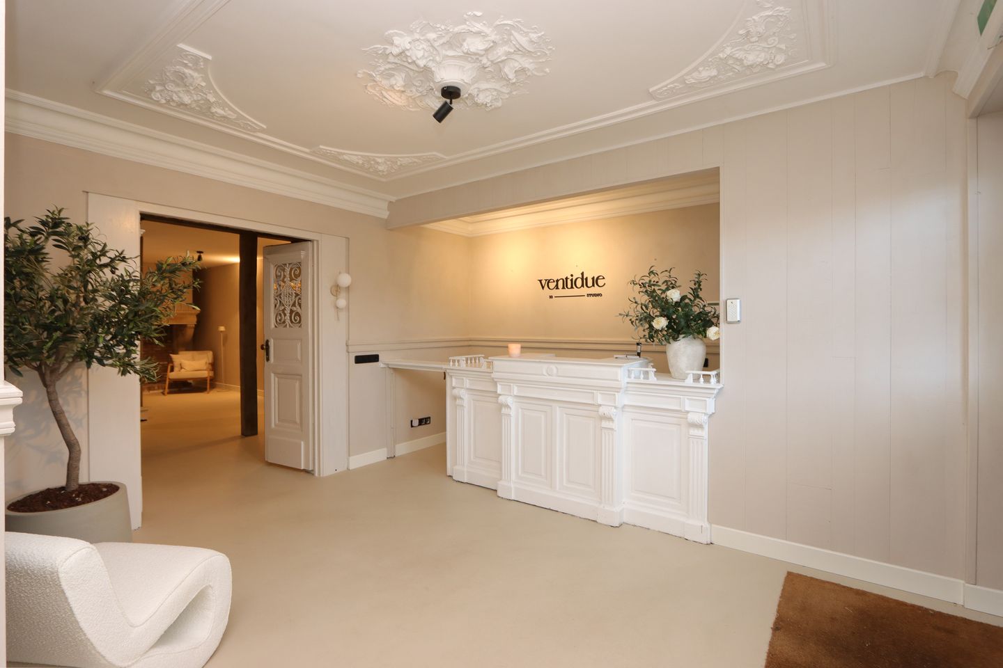 View photo 2 of Zuidersluisweg 49