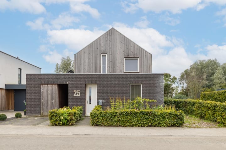 Photo 39 of Buitenhoek 25