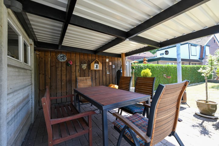 Photo 4 of Montroselaan 44