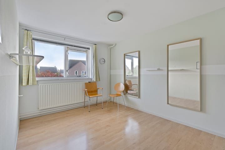 Photo 14 of Van Agtlaan 12