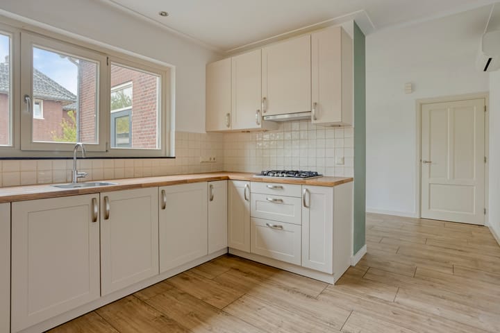 Foto 9 van Breestraat 36