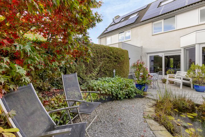 Photo 21 of Van Agtlaan 12