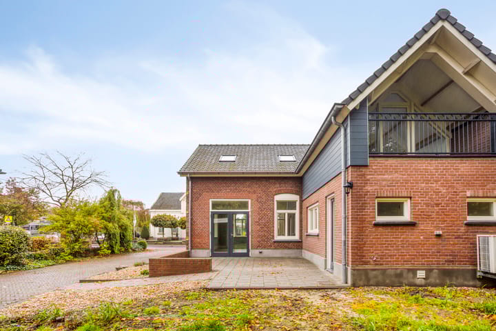 Foto 23 van Breestraat 36