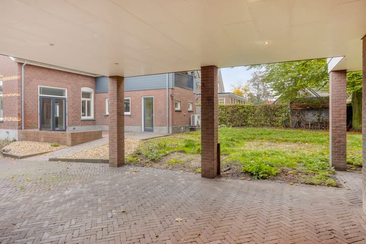 Foto 24 van Breestraat 36