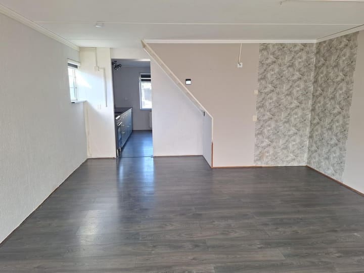 Photo 2 of Weerdesteynstraat 34