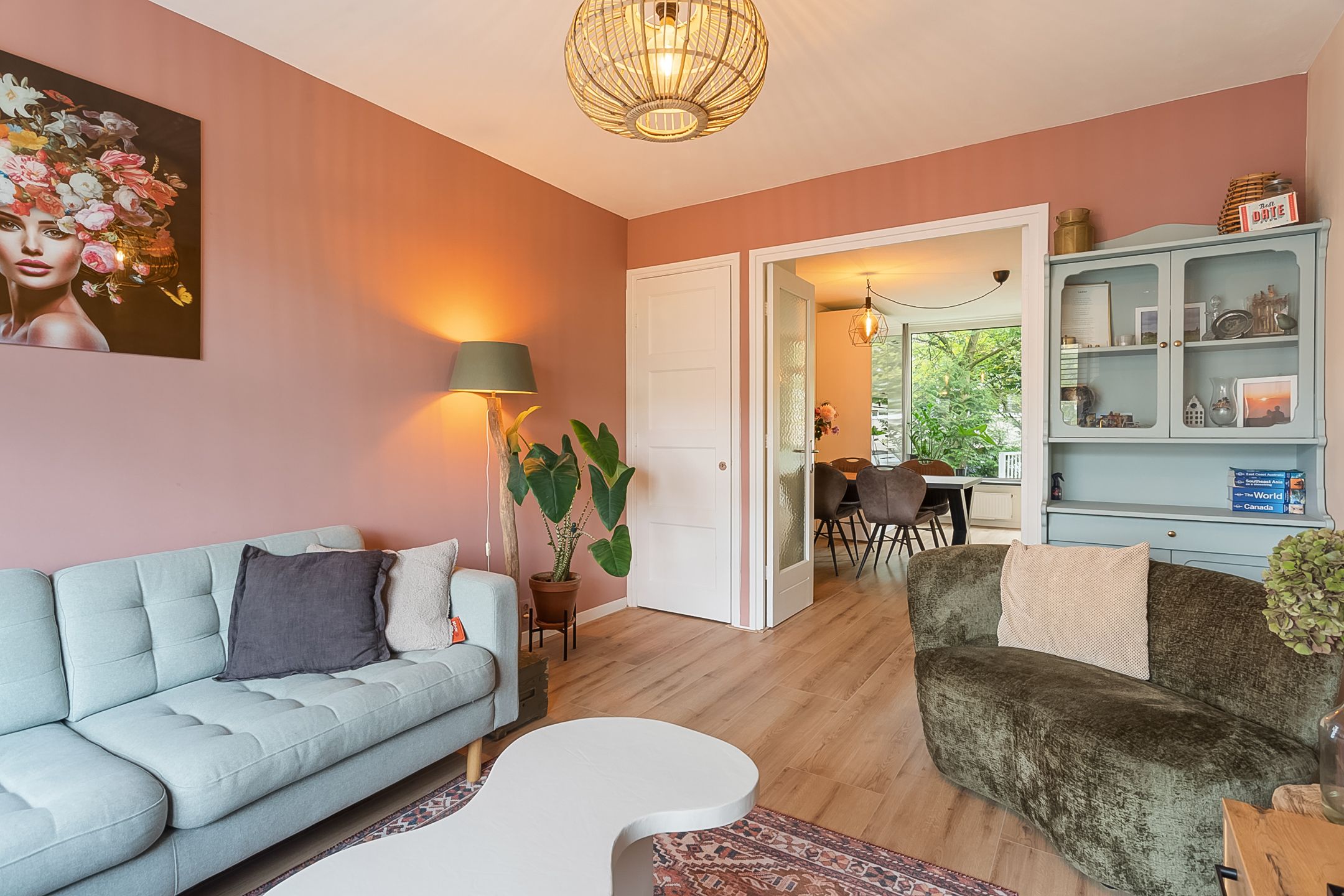 Photo 3 of Aragohof 6-1