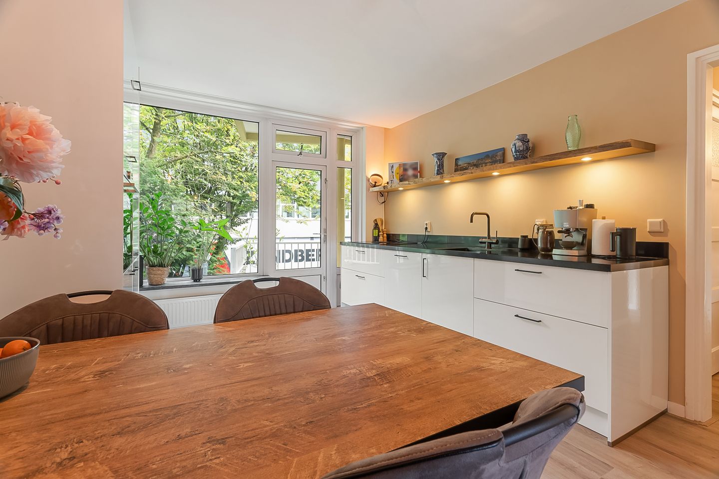 Photo 4 of Aragohof 6-1