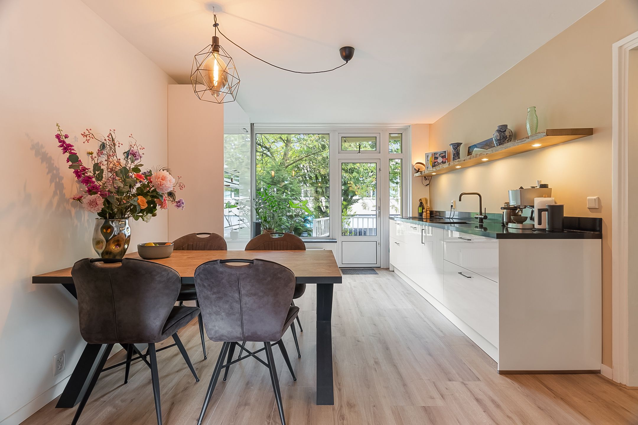 Photo 6 of Aragohof 6-1