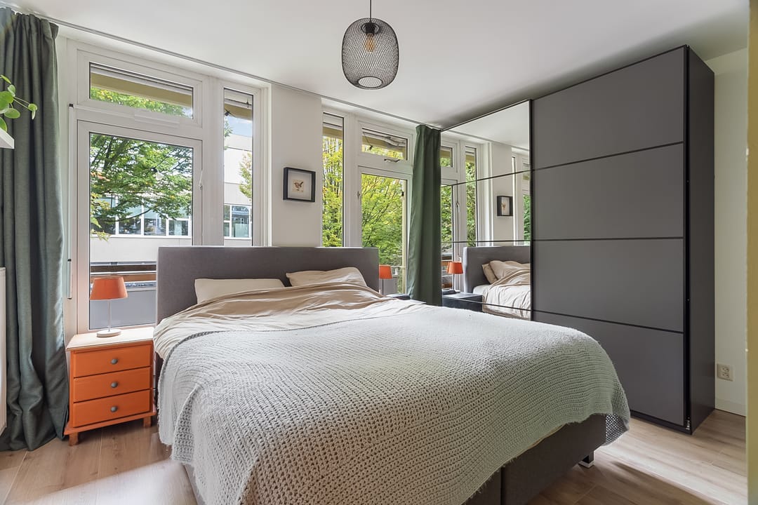 Photo 13 of Aragohof 6-1