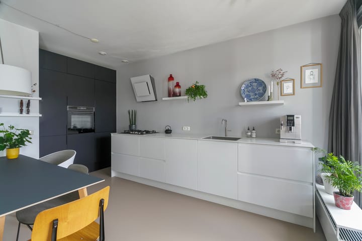 Photo 11 of Sumatrastraat 209-E