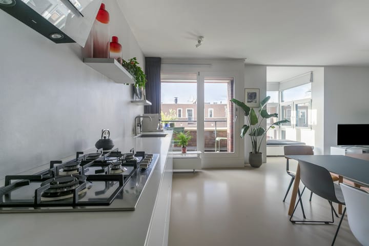 Photo 13 of Sumatrastraat 209-E