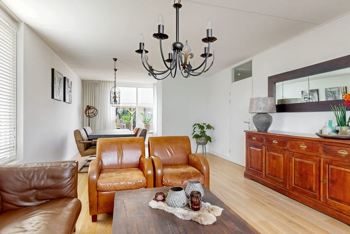 Photo 10 of Thalia 13