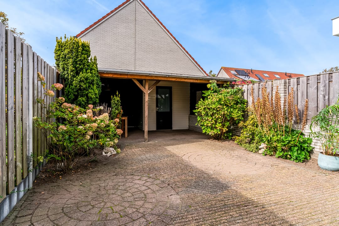 Foto 32 van Thalia 13