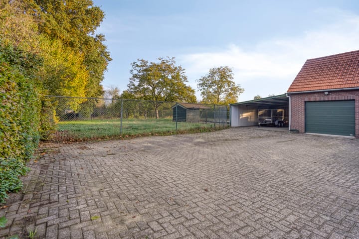 Photo 33 of Savelveld 18