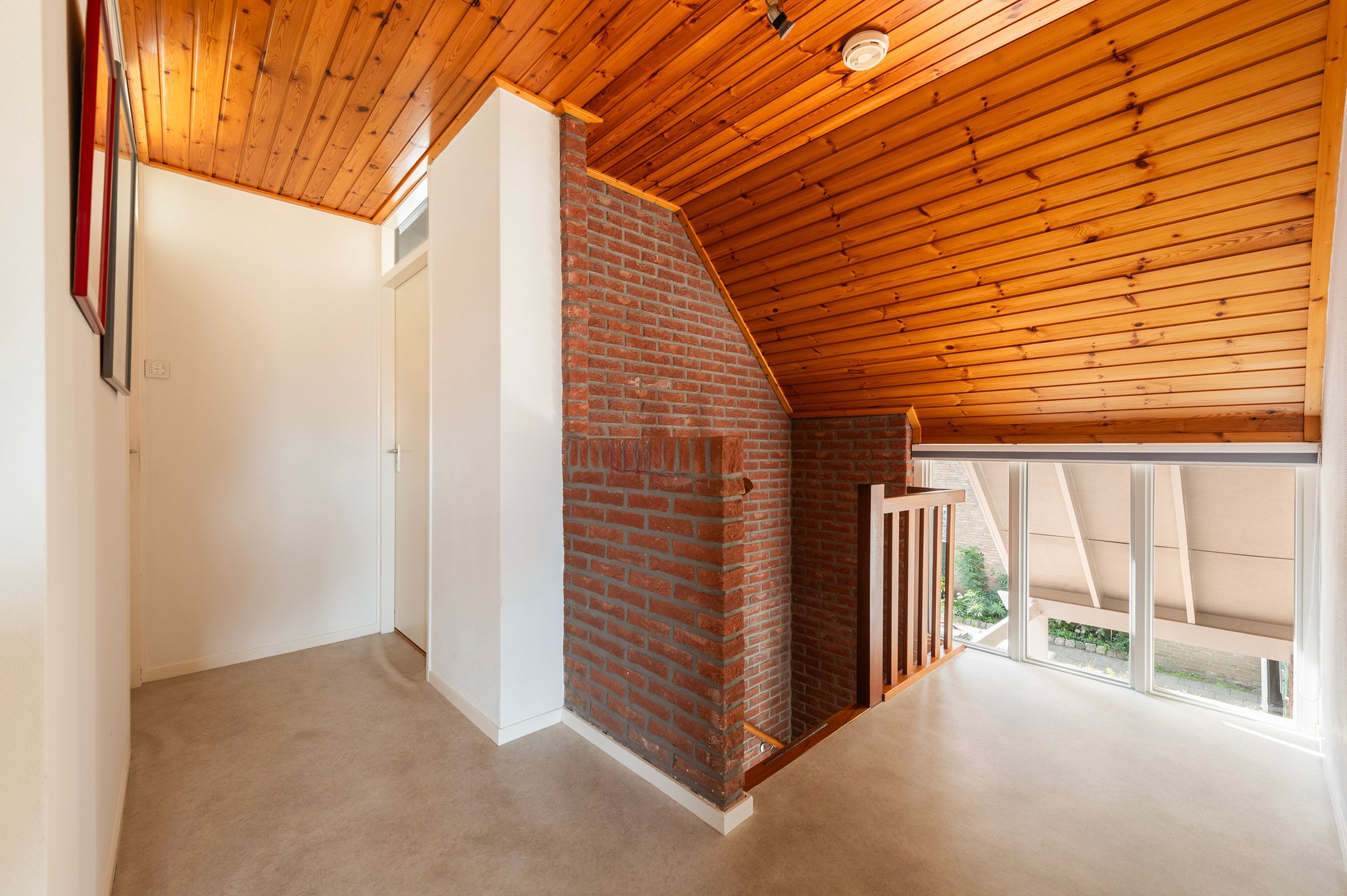 Foto 21 van Lindelaan 15