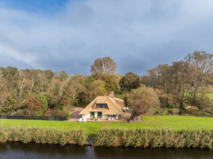 Photo 2 of Westfriesedijk 57