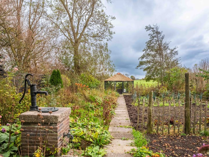 Photo 36 of Westfriesedijk 57