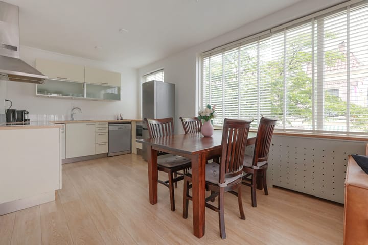 Photo 10 of Willem Eggertstraat 3