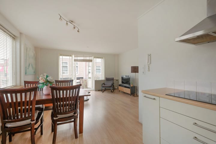 Photo 13 of Willem Eggertstraat 3