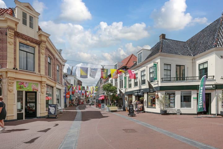 Photo 30 of Willem Eggertstraat 3