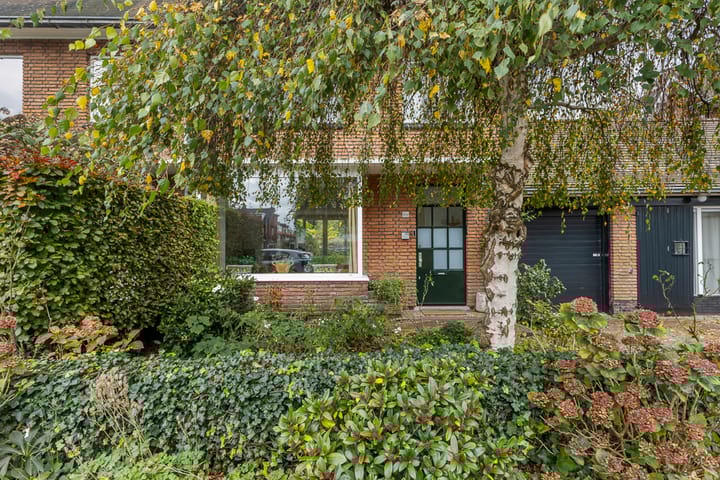 Foto 8 van Charlotte van Montpensierlaan 69