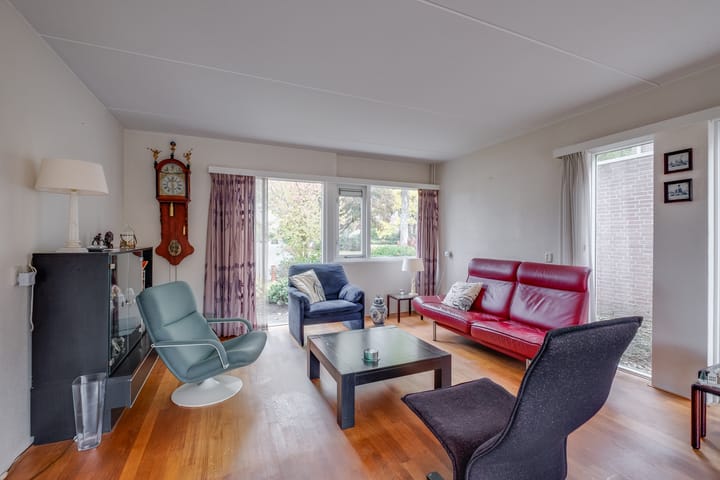 Foto 5 van Schoolplein 4