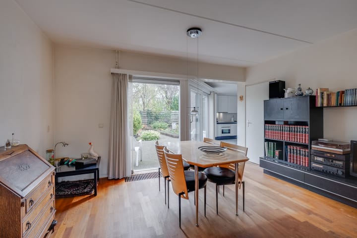 Foto 6 van Schoolplein 4