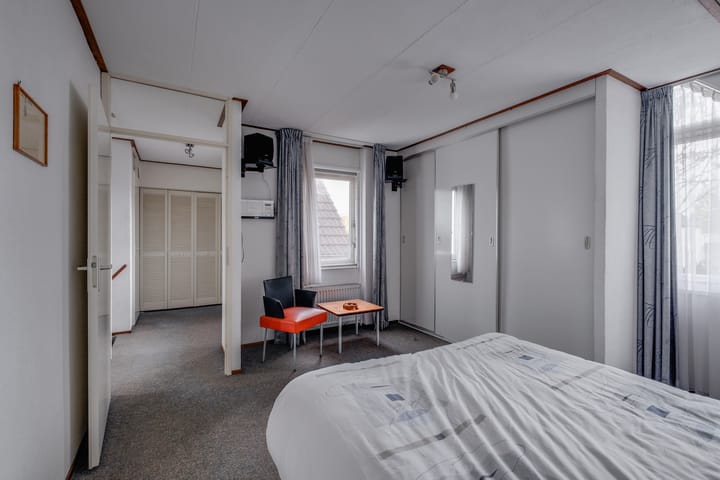 Foto 16 van Schoolplein 4