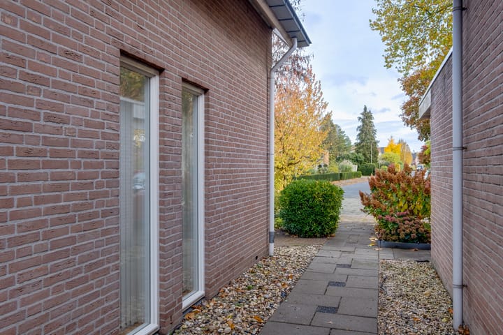 Foto 32 van Schoolplein 4