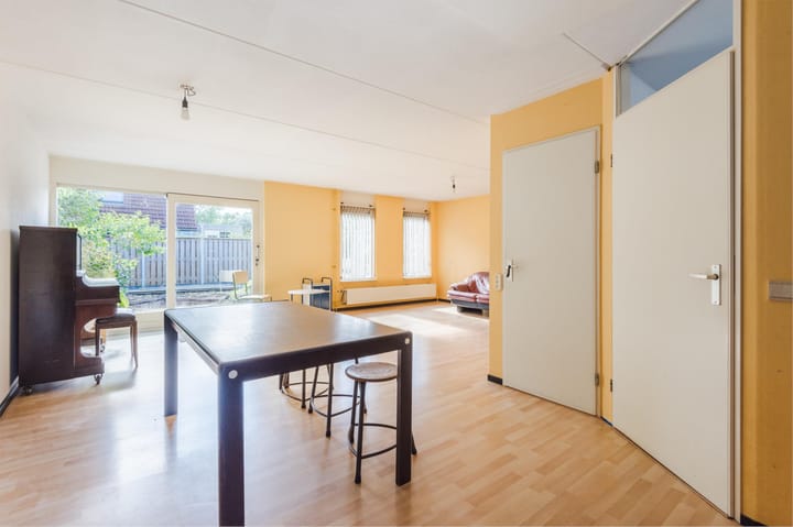 Foto 12 van Weegbreestraat 17