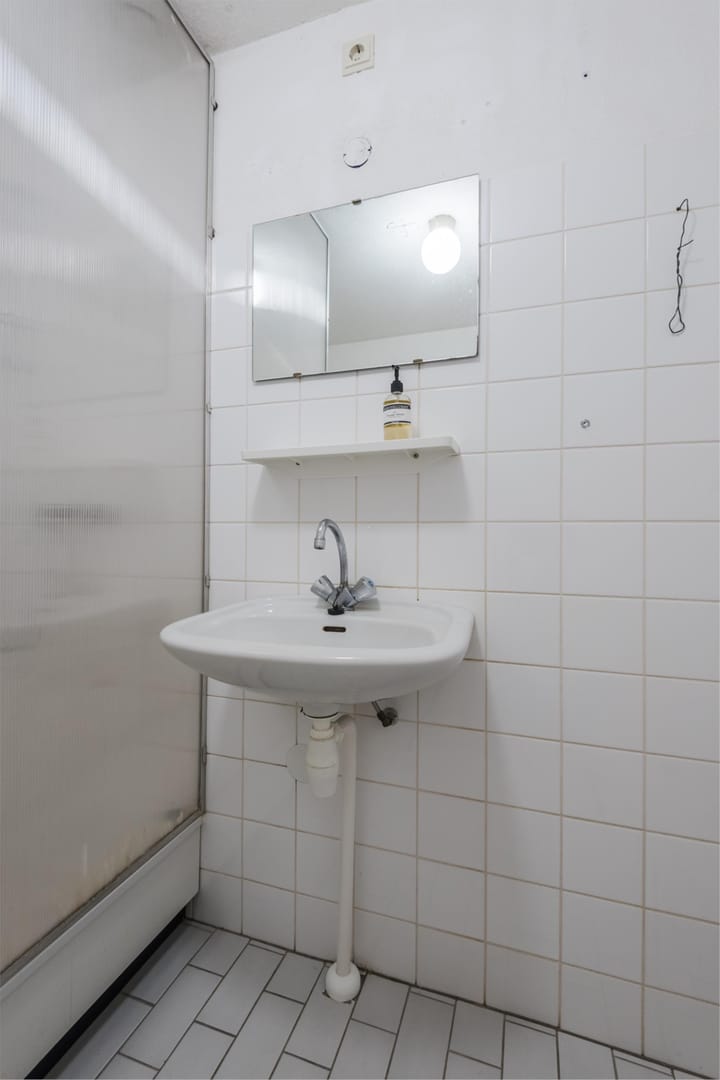 Foto 37 van Weegbreestraat 17