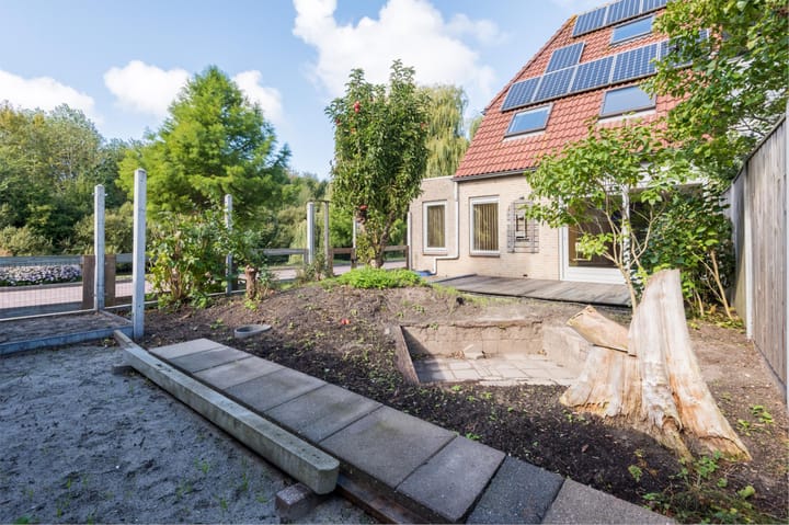 Foto 50 van Weegbreestraat 17