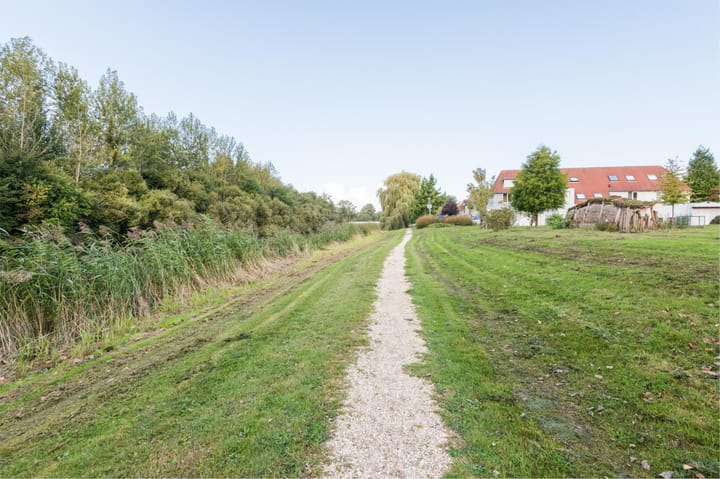 Foto 56 van Weegbreestraat 17