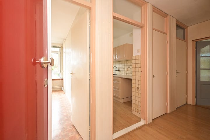 Photo 2 of Meerburgerkade 47