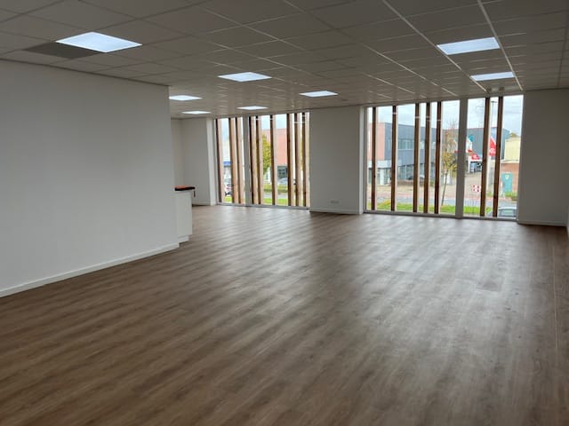 View photo 3 of Energieweg 53-A