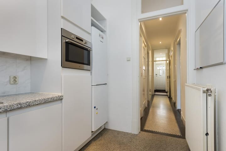 Foto 11 van Van Beuningenstraat 65